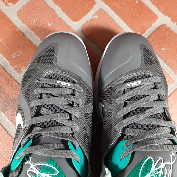 LEBRON 9 LOW "EASTER" - Picture 4 of 11